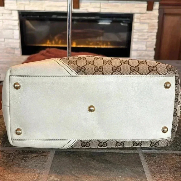 Gucci GG Canvas Britt Tote - Picture 4 of 14